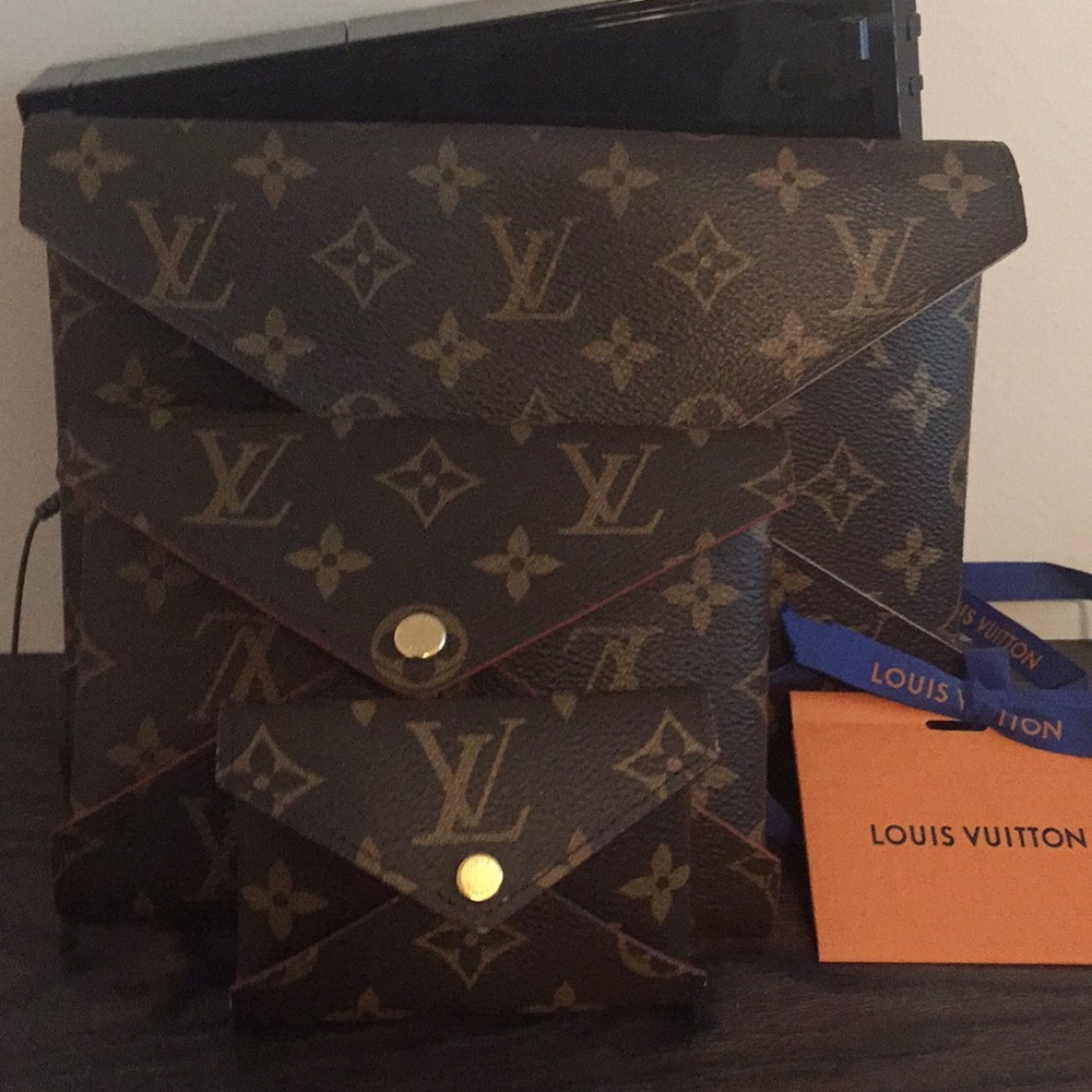Louis Vuitton small wallet